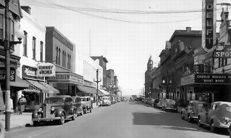 Delft Theatre - Old Photo (newer photo)